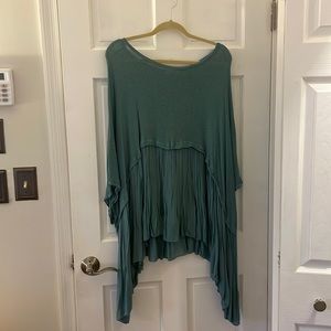 LiaBella flowy blue top